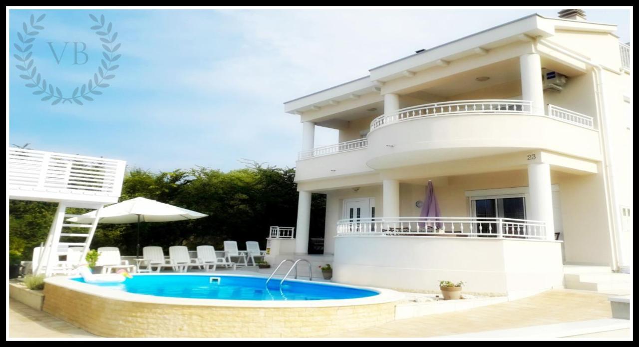 Villa Bella By The Sea - Heated Pool, Jacuzzi, Sauna Kozino Exterior photo